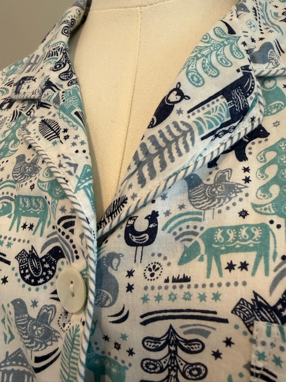 Roller Rabbit Nordic Folk Button-Front Nightshirt - Picture 3 of 7